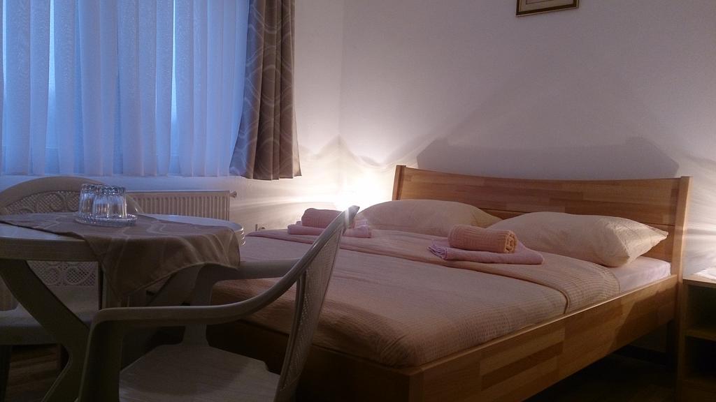 Apartman Marija Brajdic Rakovica Extérieur photo